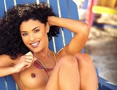 Christina Santiago Brunette, Braun Haired Girls